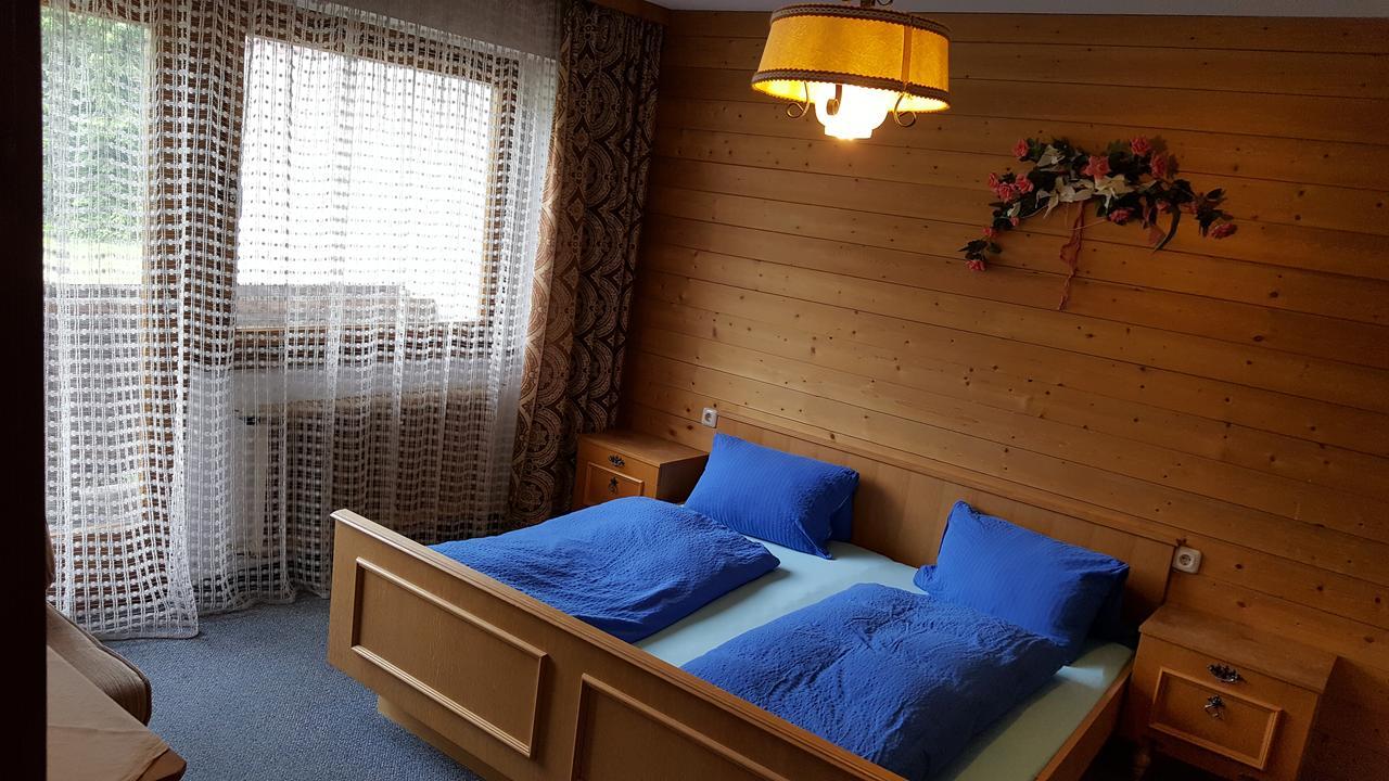 Hotel Junser Gasthausl à Tux Extérieur photo