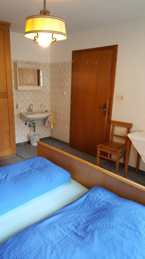 Hotel Junser Gasthausl à Tux Extérieur photo